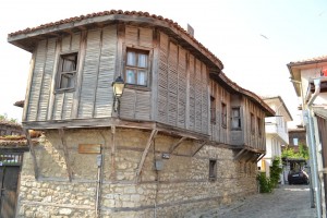 Старинный домик