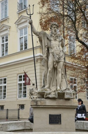 Нептун на рыночной площади