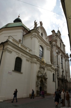 Миноритский костел