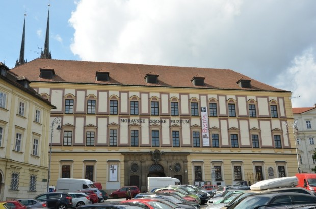 Дитрихшейнский дворец