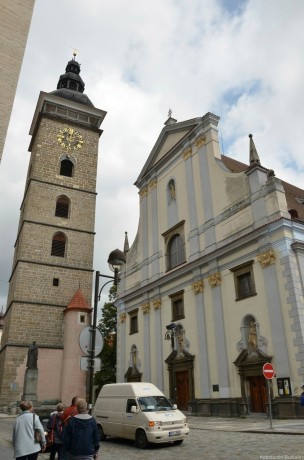 собор святого Микулаша и Черная башня