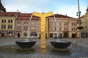 Фонтан на Площади Республики Фонтан на Площади Республики