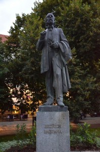 памятник Бедржих Сметане памятник Бедржих Сметане