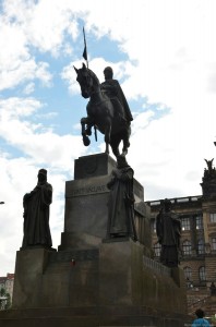 конная скульптура Святого Вацлава