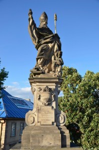 Скульптура на Карловом мосту