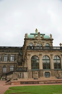 Цвингер. Архитектура Цвингер. Архитектура