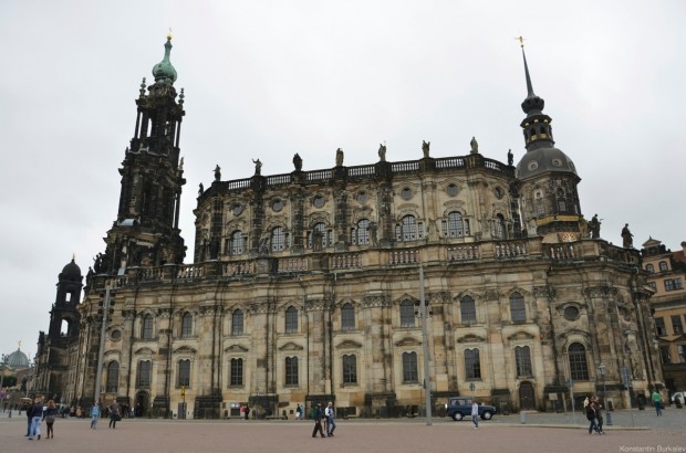 собор de.Hofkirche собор de.Hofkirche