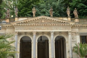 Мельничная колоннада